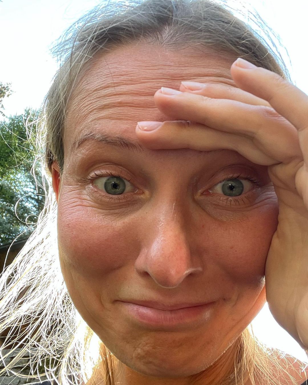 Joanna Moro prezentuje bogatą mimikę i pokazuje zmarszczki 