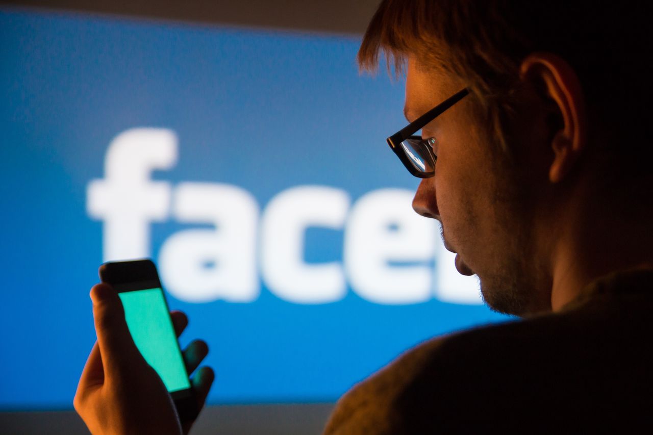 Zdjęcia 6,8 mln użytkowników Facebooka mogły wpaść w niepowołane ręce – winna usterka API