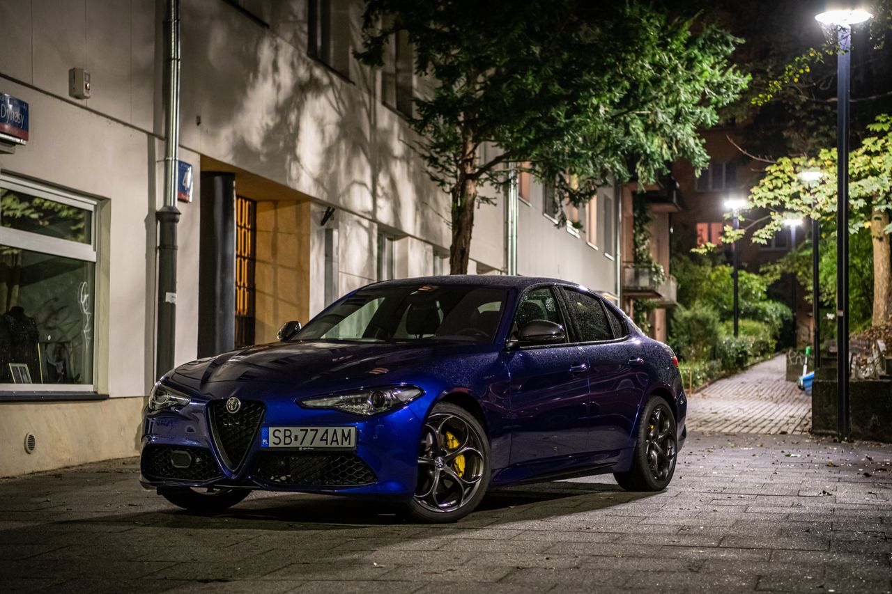 Test: Alfa Romeo Giulia po liftingu - dokładnie takich zmian było jej trzeba. Szkoda, że dopiero teraz