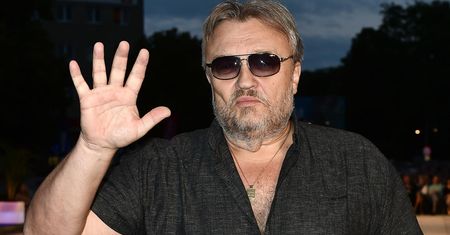 Cugowski narzeka na swój los. "Wódkę piję nie tak często, jakbym chciał"