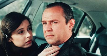 "Ekstradycja" ma już 26 lat. Dobrze pamiętasz kultowy serial? Sprawdź!