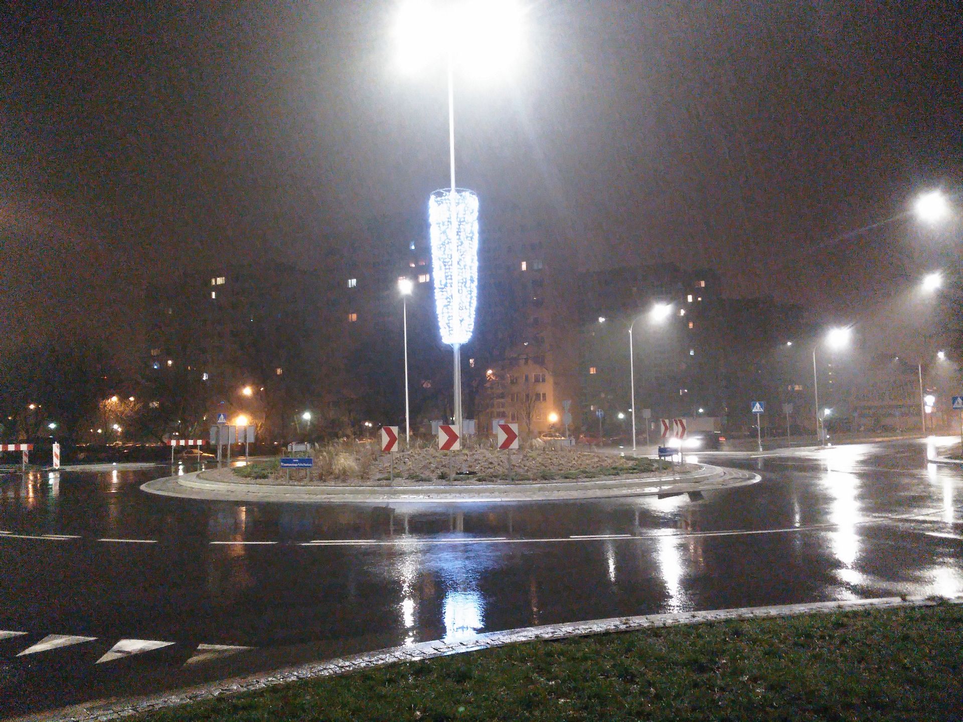 YotaPhone 2 - telefon o dwóch twarzach. Test i recenzja smartfona z ekranem E Ink 66