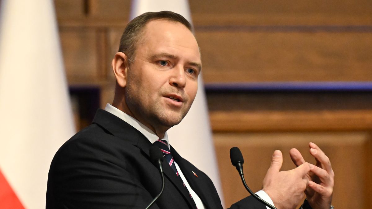 Gdańsk, 01.10.2025. Prezydent Rzeczypospolitej Polskiej Karol Nawrocki przemawia podczas inauguracji roku akademickiego 2025/2026 Politechniki Gdańskiej, 1 bm. (amb) PAP/Adam Warżawa