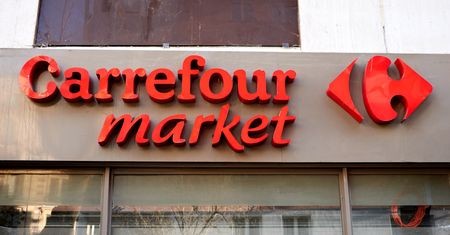 Carrefour z nową gazetką. Łosoś atlantycki aż 37 proc. taniej