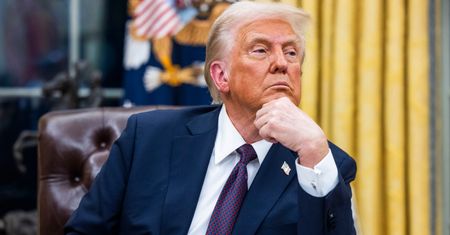 Olbrzymie cła na sąsiadów jeszcze w styczniu. Trump podtrzymuje plany