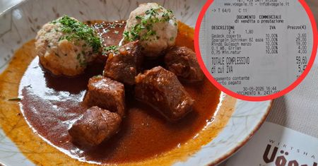 Odwiedziłam restaurację we Włoszech z polecenia Makłowicza. Zamiast makaronu i pizzy dostałam gulasz i knedle