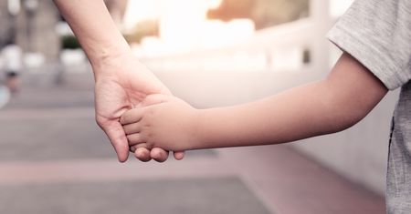 Koszmar ukraińskich rodzin. Dzieci utknęły w obozach letnich w Rosji