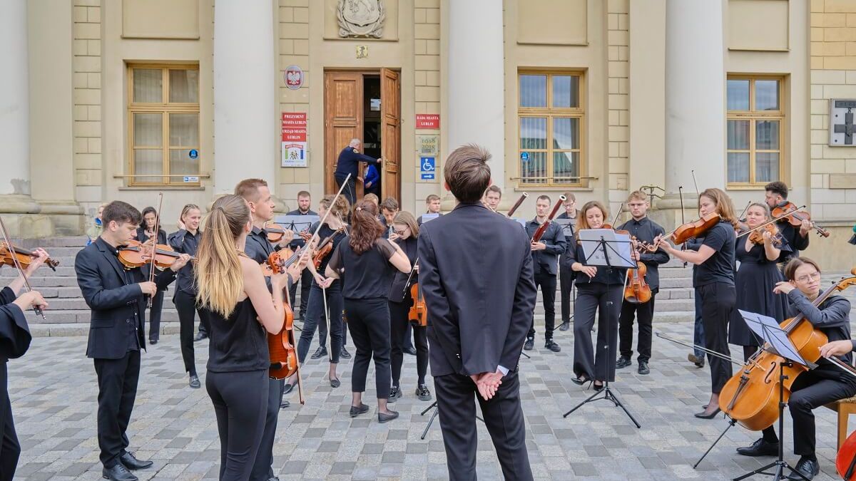 Słobożańska Młodzieżowa Akademicka Orkiestra Symfoniczna z Ukrainy