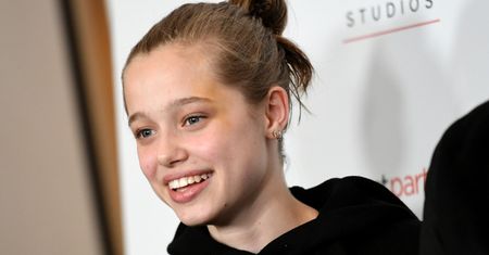 16-letnia córka Angeliny Jolie ZMIENIŁA FRYZURĘ! Ogoliła się na jeża (FOTO)