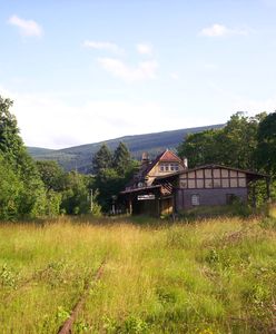 Świeradów-Zdrój. Fekalia i ciężka chemia trafiają prosto do rzeki. Mieszkańcy są już zmęczeni