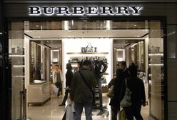 Po spadkach funta turyści szturmują sklepy w Wielkiej Brytanii. Na liście zakupów wyroby luksusowe