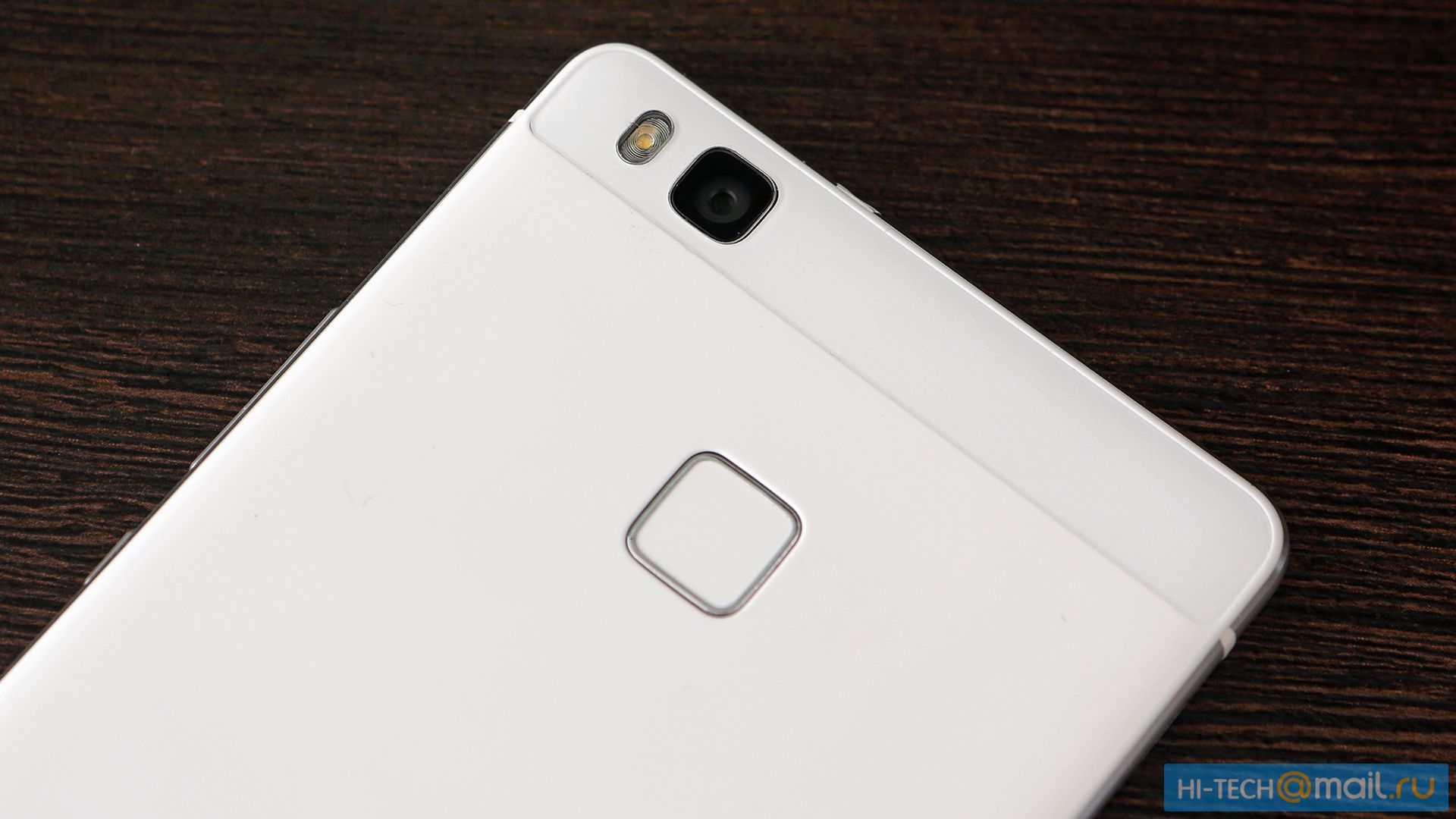 Huawei P9 Lite może być całkiem fajny. Może, gdyż wciąż nie wiemy dwóch ważnych rzeczy 4