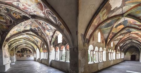 Styl romański. Cechy charakterystyczne dla romanizmu, budowle w Polsce