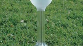 Lampa zasilana ... błotem 1