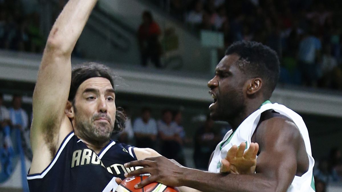 PAP/EPA / LARRY W. SMITH