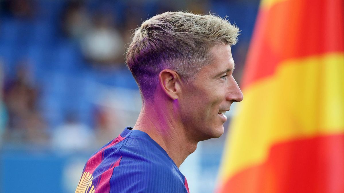 Getty Images / Joan Valls/Urbanandsport/NurPhoto via Getty Images / Robert Lewandowski