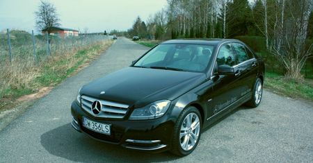 Mercedes C200 CGI (W204) - ewolucja bez rewolucji [test autokult.pl]