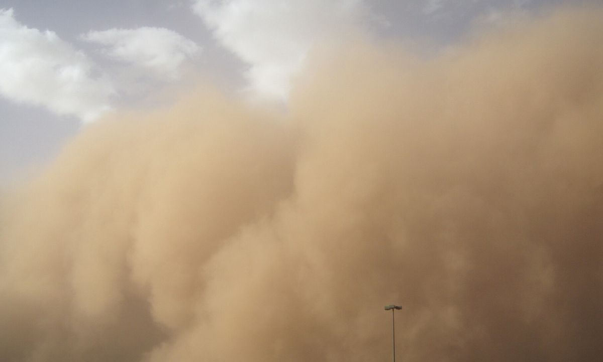 "Godzilla", czyli potężna chmura pyłu znad Sahary zmierza do USA