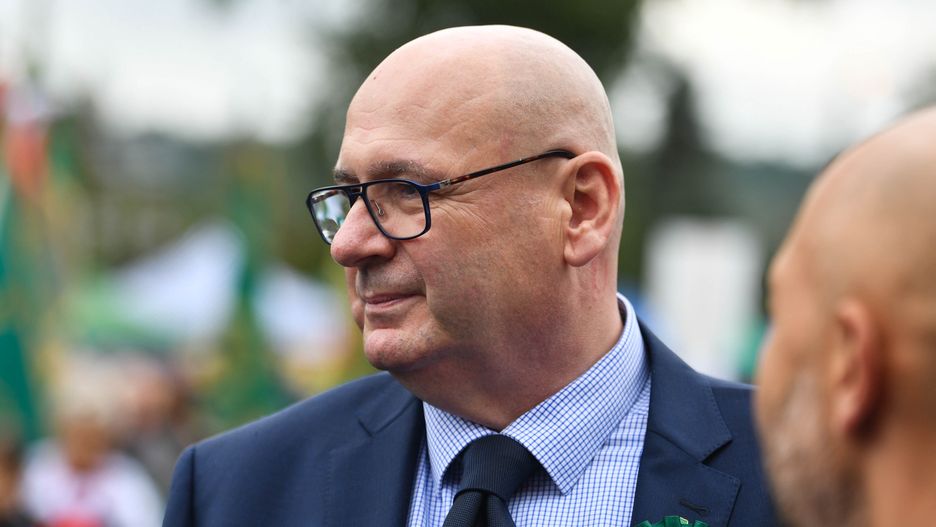 Poseł PSL i wicemarszałek Sejmu Piotr Zgorzelski powiedział podczas telewizyjnego programu w niedzielę, że toczy się III wojna światowa
