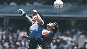Maradona posłał ją do siatki ręką. Piłka z hitu MŚ sprzedana za miliony!