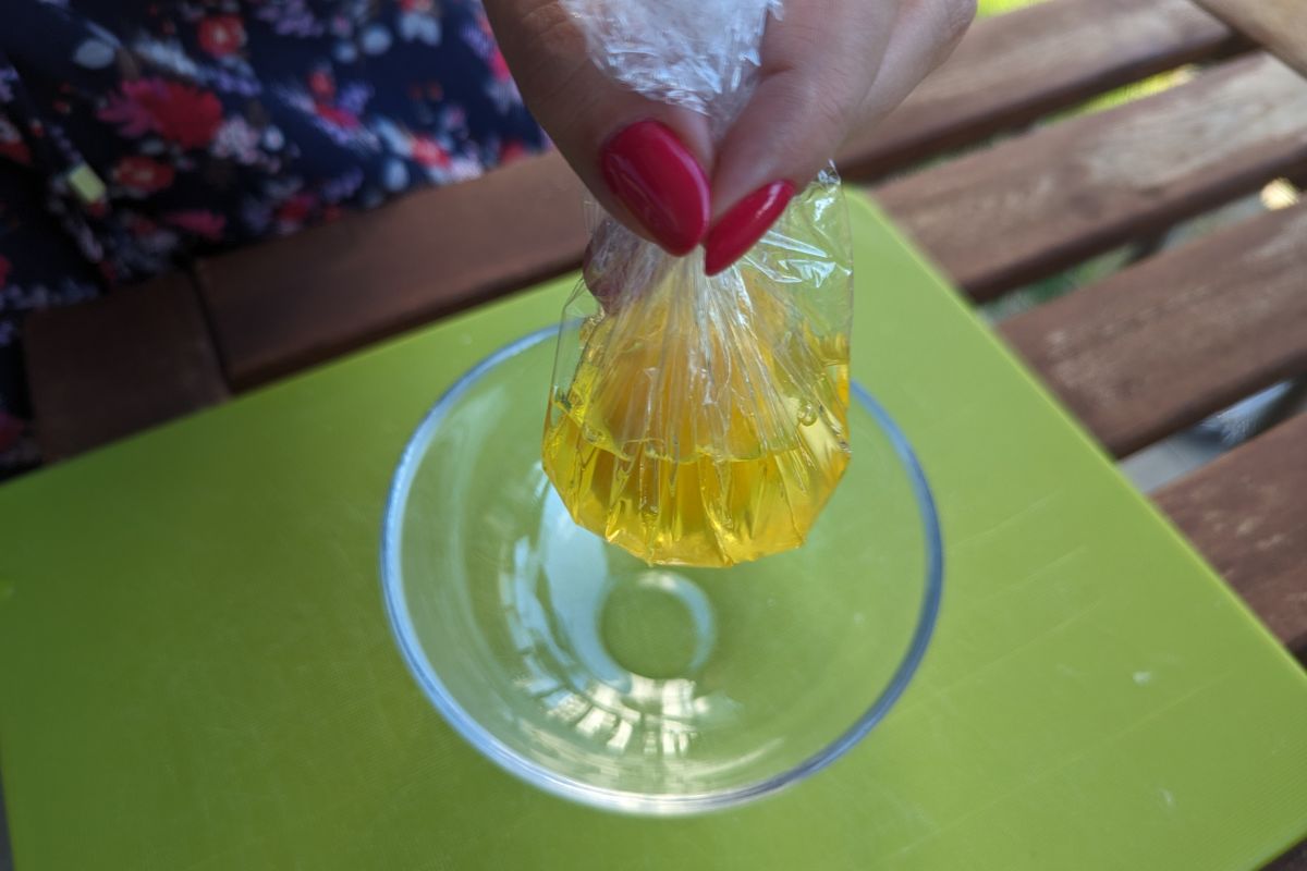 Trik na przygotowanie idealnych jajek w koszulce