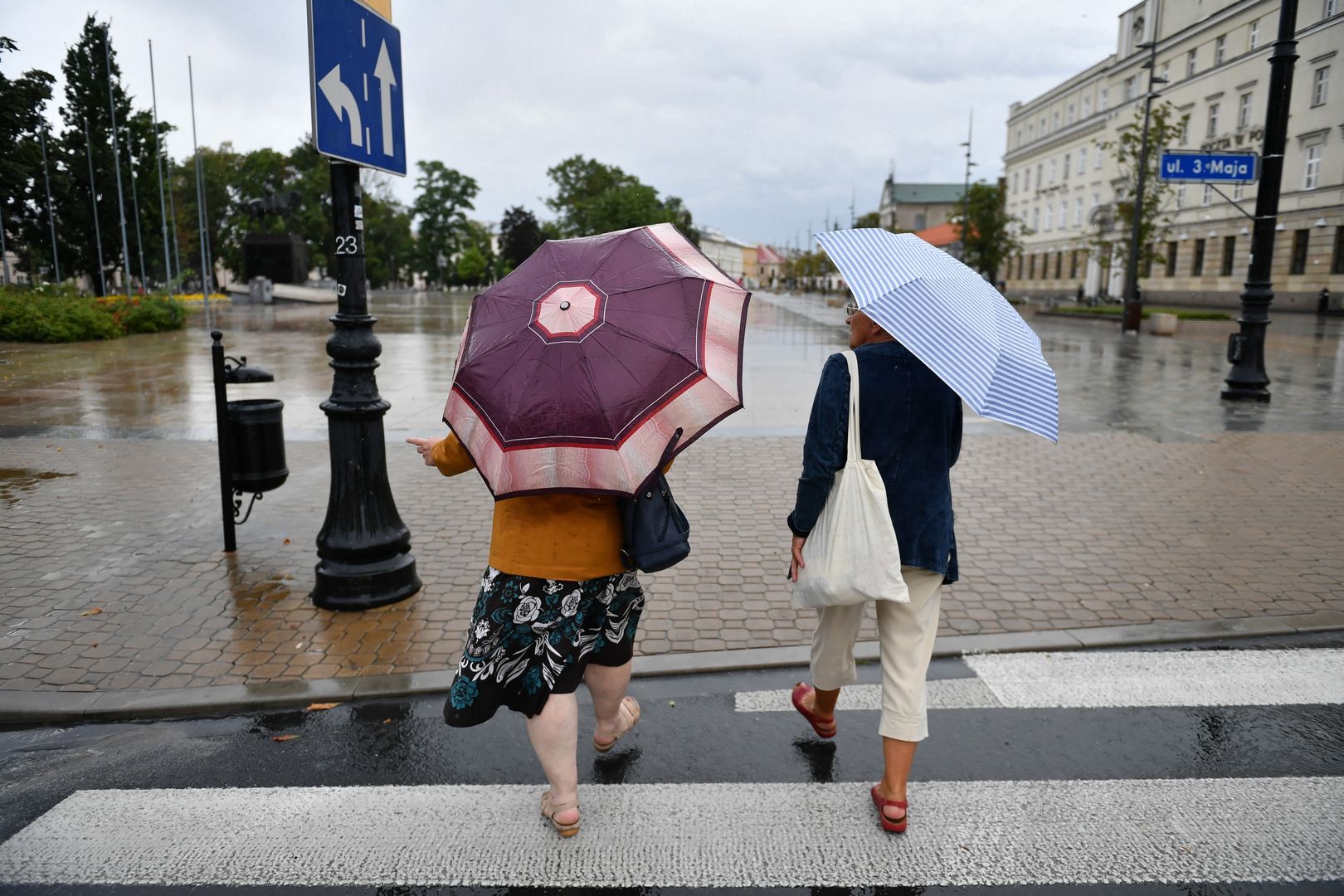 Pogoda. IMGW ostrzega. Nadchodzi intensywny deszcz - WP ...