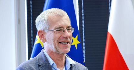 Prof. Motyka krytykuje nowelizację o ludobójstwie. "Niepotrzebne"