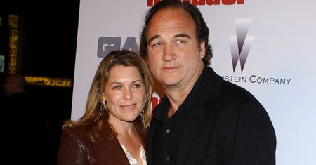 To koniec. Jim Belushi rozwodzi się po 23 latach