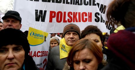 Manifestacja kupców pod Sejmem. Pierwszy taki wyraz oburzenia w historii