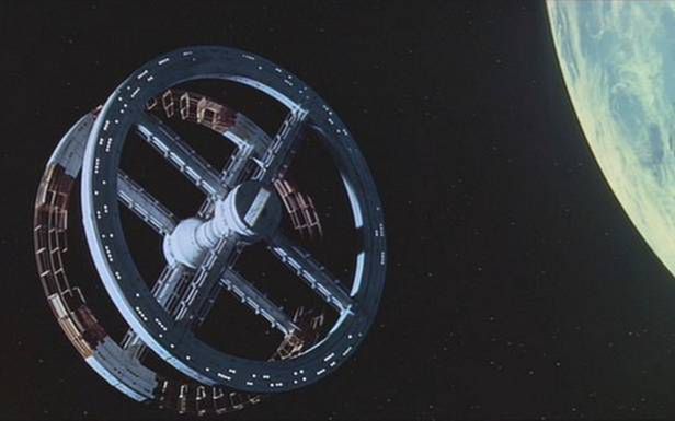 Space Station V z filmu „2001: Odyseja kosmiczna”