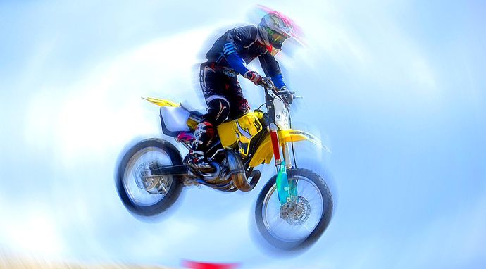Motocross: Mistrzostwa Świata w Iitti - 2. wyścig w klasie MX2