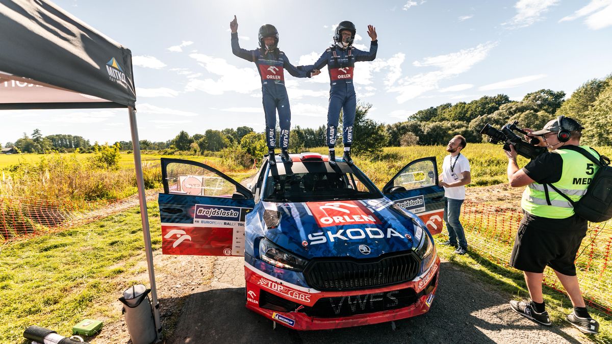 Materiały prasowe / Na zdjęciu: Mikołaj Marczyk i Szymon Gospodarczyk