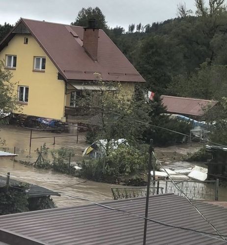 Dom rodzinny Anny i Katarzyny Węgrzyn