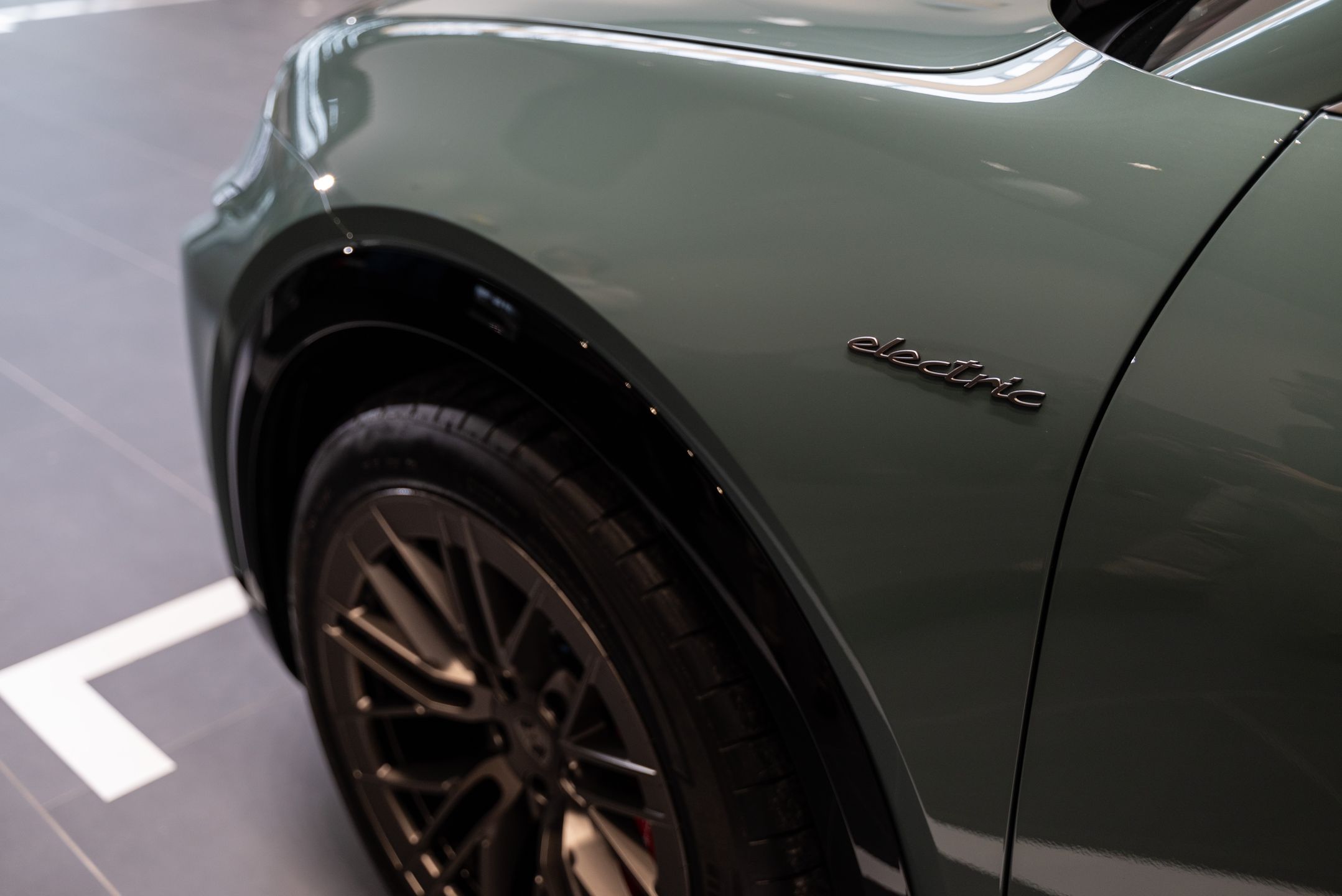 Porsche Cayenne Electric