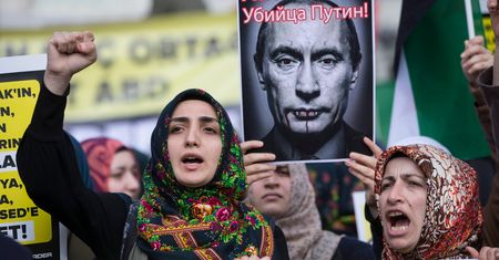 Wojna gospodarcza Rosja-Turcja szybko się nie skończy. Putin obraził się na Ankarę