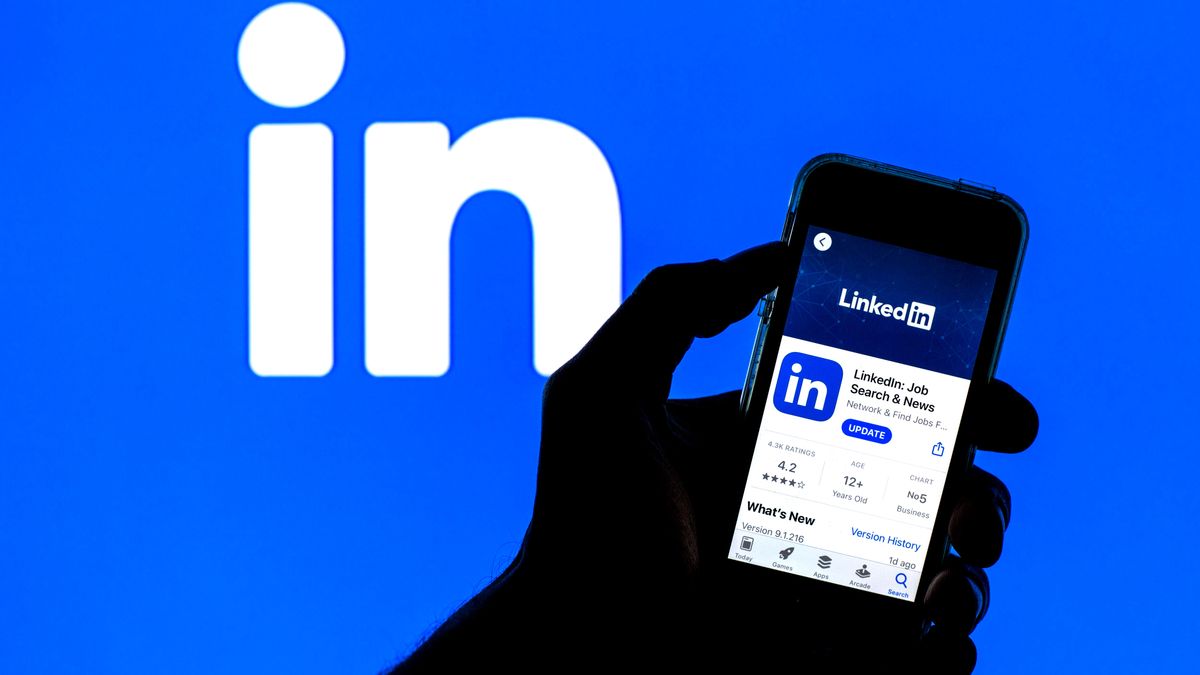 LinkedIn ma ukrytą funkcję, dzięki której można dać znać firmie, która z niej korzysta, że chciałoby się tam pracować
