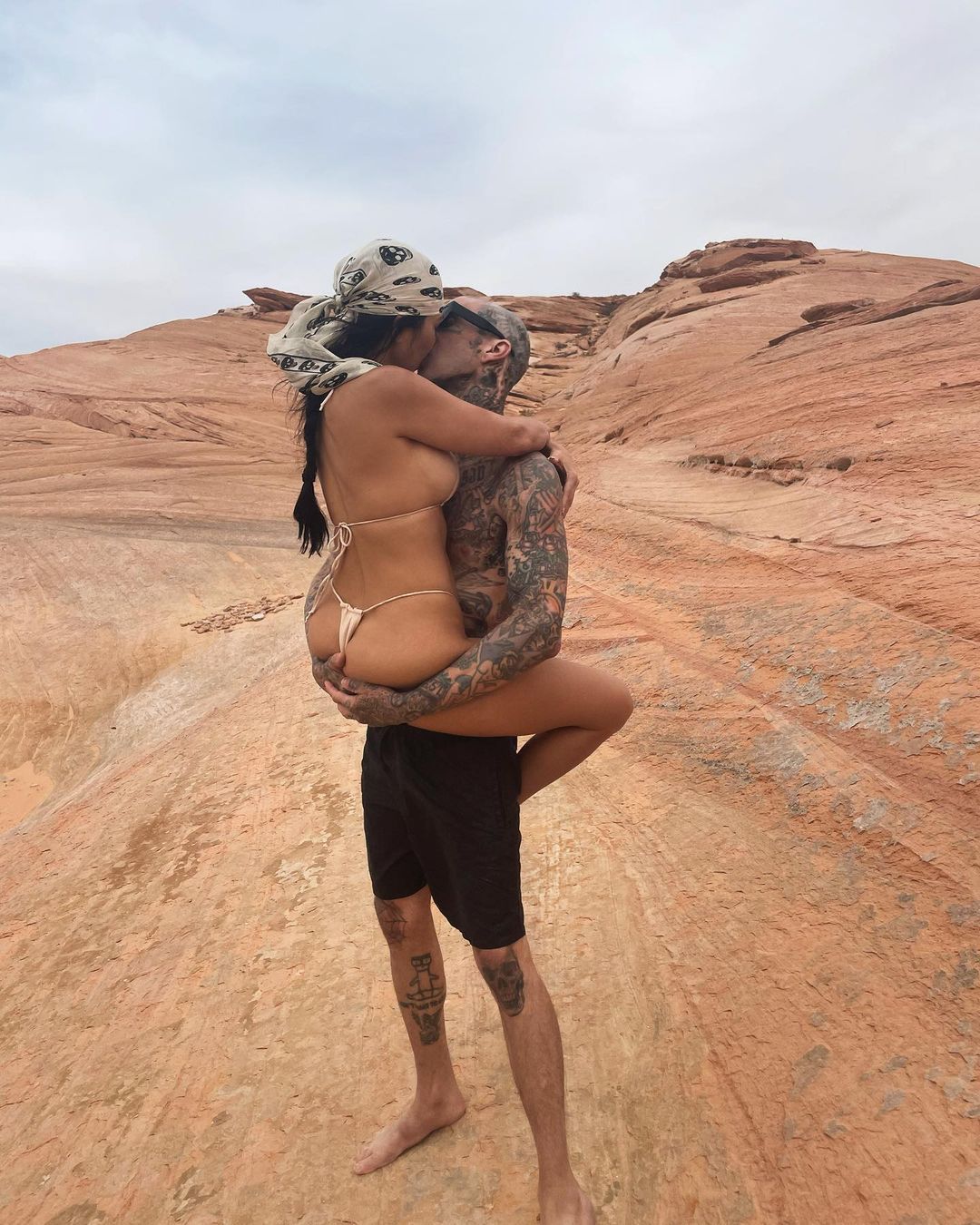 Kourtney Kardashian z nowym partnerem, Travisem Barkerem