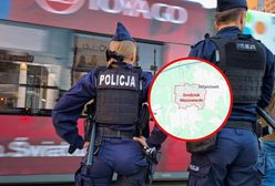 Samochód wjechał w galerię handlową. Wypadek na Mazowszu