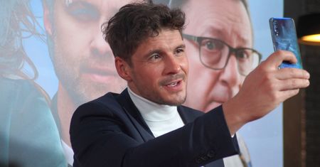Mikołaj Roznerski mierzył się z poważną chorobą. Aktor w szpitalu spędził ponad rok
