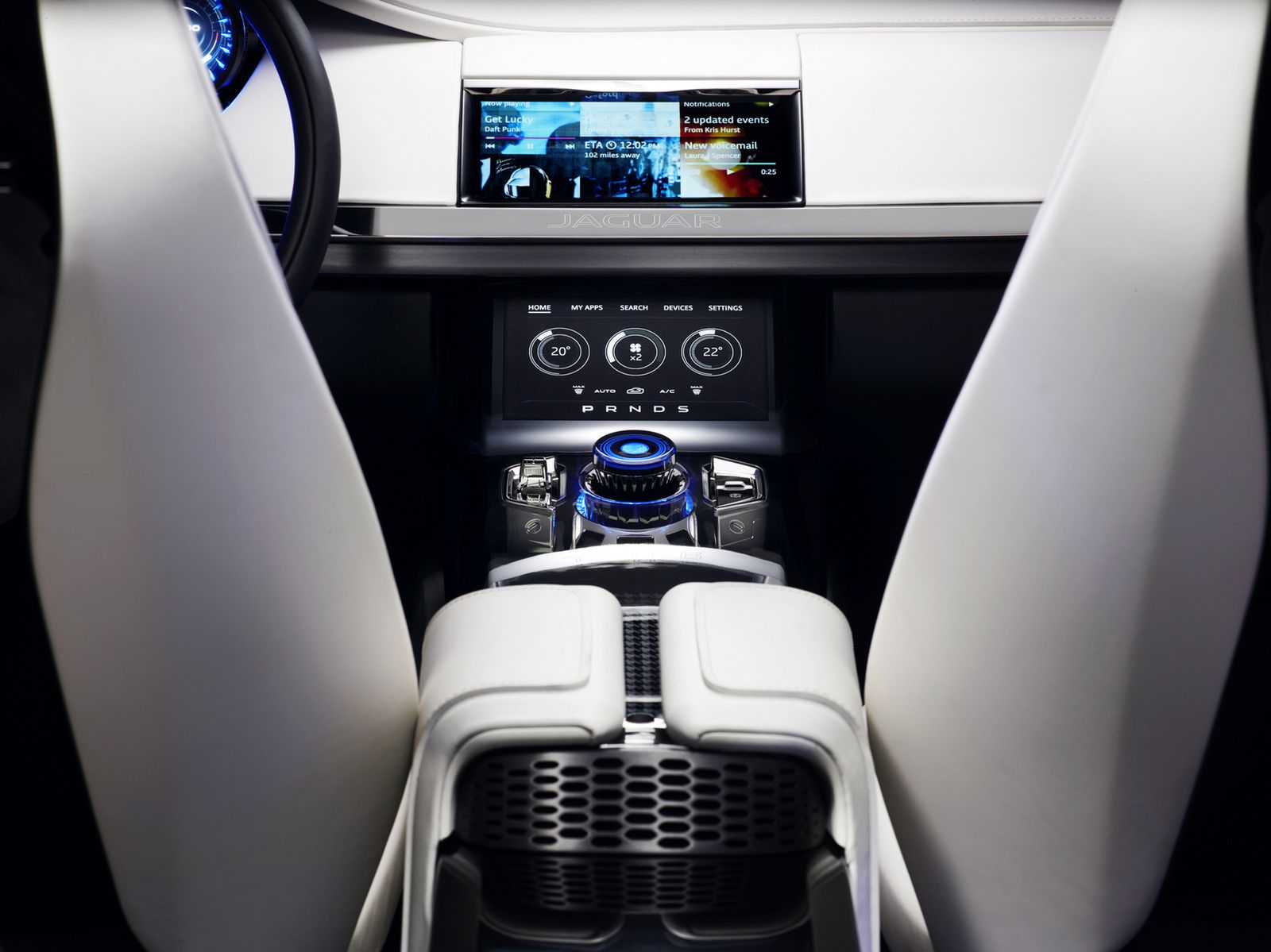 Jaguar C-X17 Concept w studiu i plenerze [galeria] 17