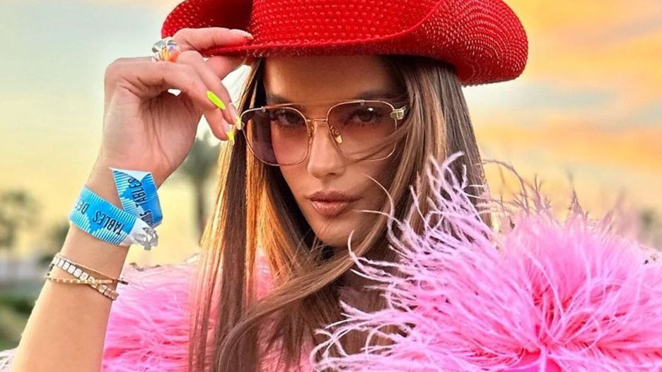 Instagram/alessandraambrosio