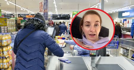 Dziecko zjadło jogurt w sklepie. Zachowanie kasjerki doprowadziło matkę do łez