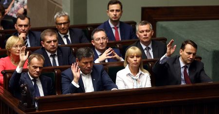 Afera podsłuchowa. "Wystarczyłby jeden ruch, by unicestwić koalicję"