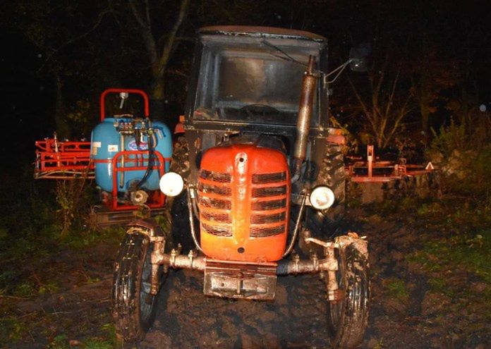 Siedliszcze: Dwa promile i brak prawa jazdy. Rolnik stracił ciągnik