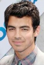 Joe Jonas chce do kina