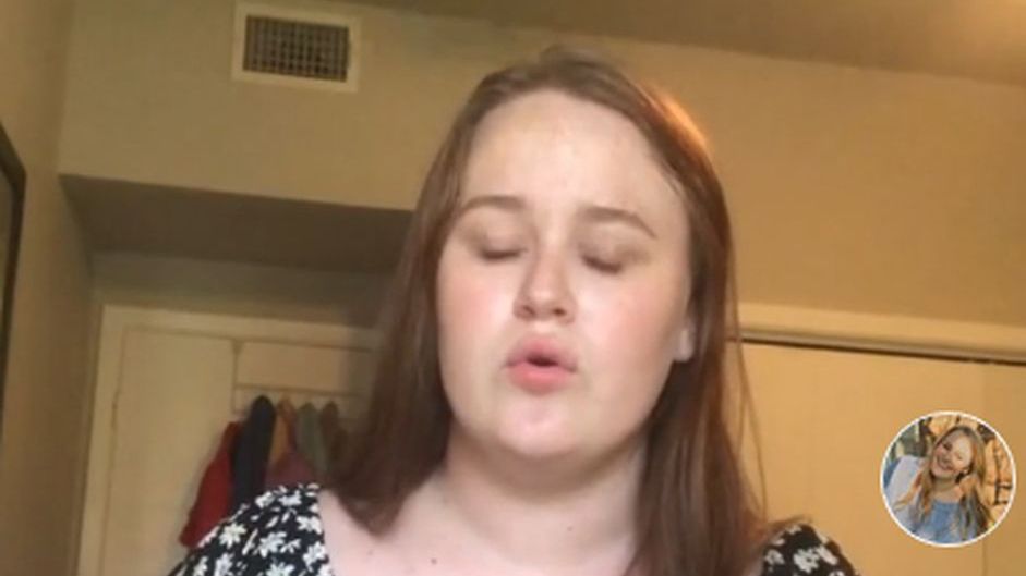 Śpiewała w pokoju. Zobacz, co zrobiła jej matka