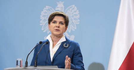 Szydło: projekt ustawy o podatku bankowym testem dla opozycji