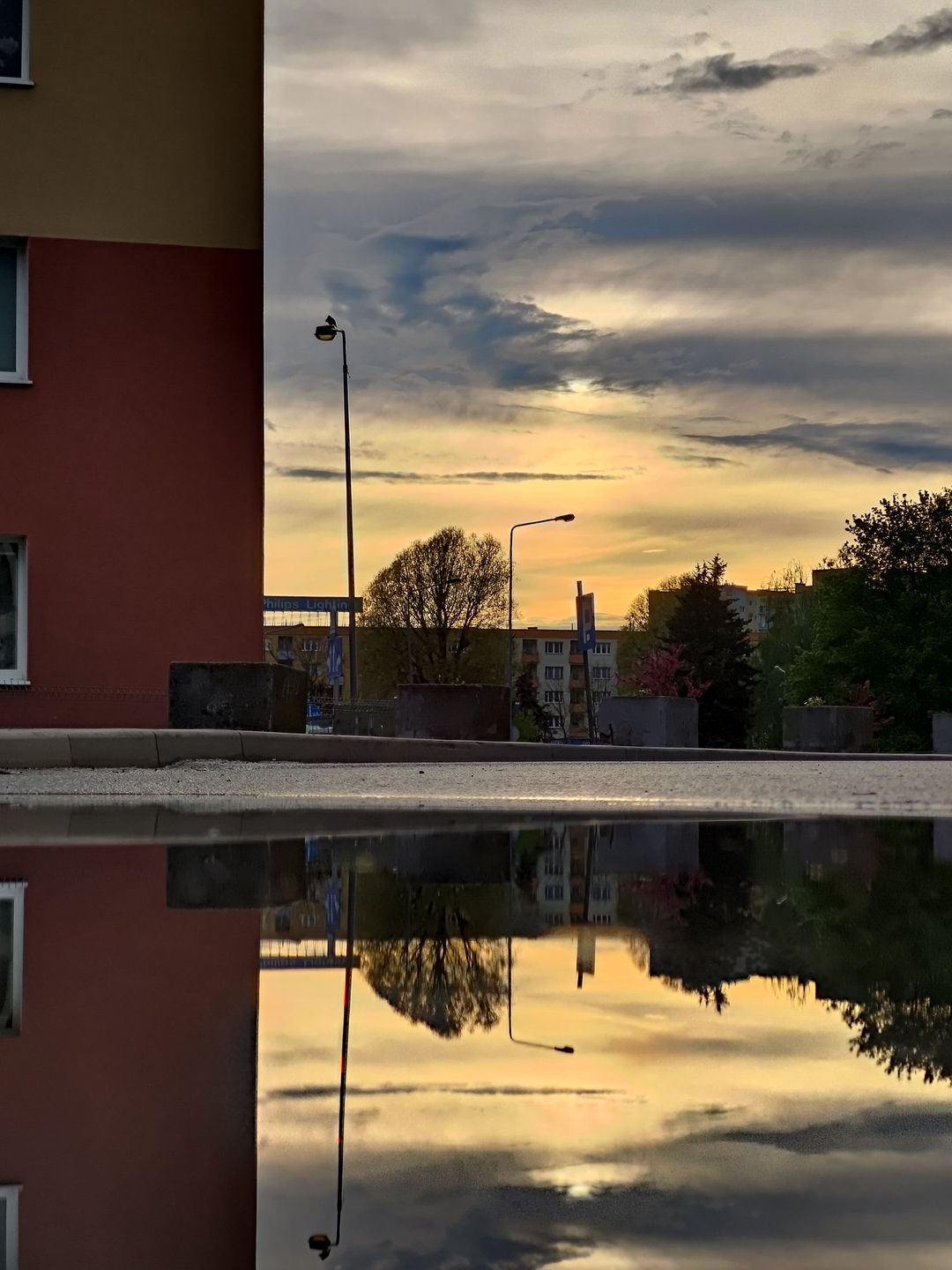 Smartfon inny niż (prawie) wszystkie. ASUS Zenfone 8 Flip: test 29
