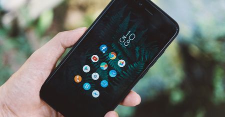 Przyspiesz swój Android. Jak oczyścić pamięć podręczną w telefonie?
