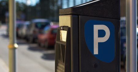 Mandat po 41 sekundach od zakończenia parkowania. Absurdalna sytuacja w Gdyni